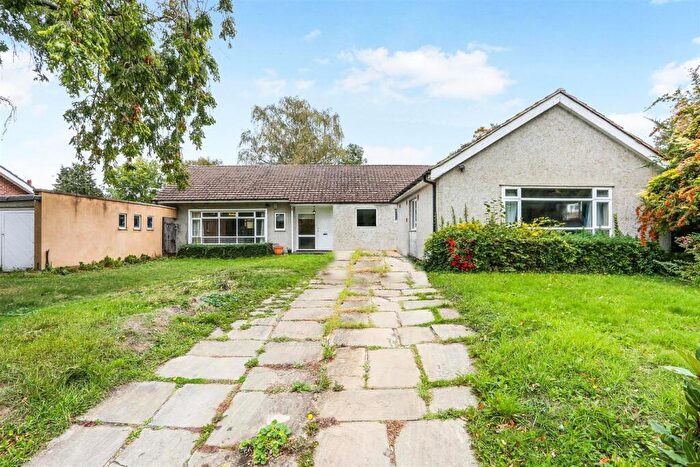 4 Bedroom Detached Bungalow For Sale In Burdon Lane, South Cheam, SM2