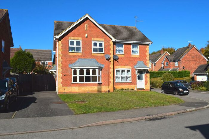 3 Bedroom Semi-Detached House To Rent In Skinner Avenue, Upton, Northampton, NN5