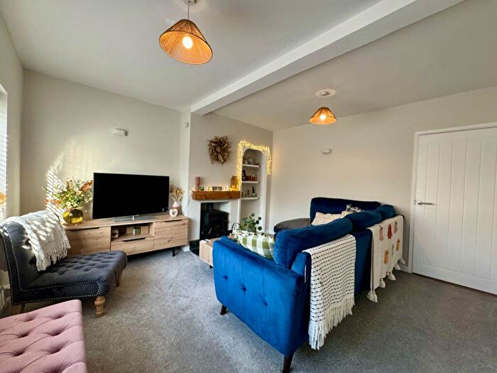 3 Bedroom Terraced House For Sale In Montacute Road, Tintinhull, Yeovil, Somerset, BA22