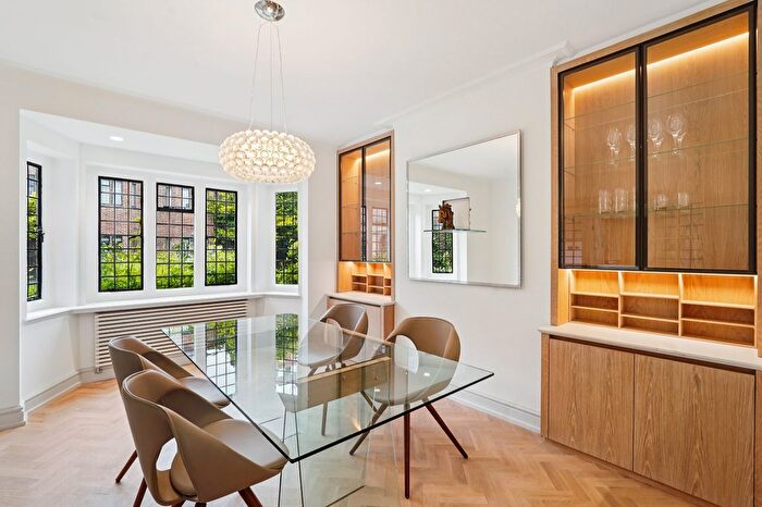 3 Bedroom Flat To Rent In The Gateways, Sprimont Place, SW3