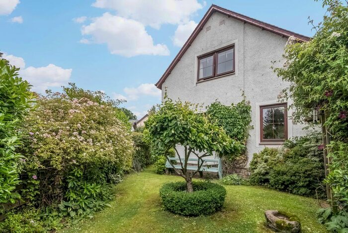 5 Bedroom Detached House For Sale In Kenmore Street, Aberfeldy, PH15