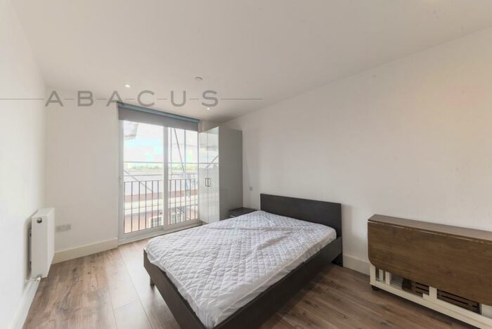 Studio To Rent In The Luminaire Apartments, Kilburn High Road, Kilburn, NW6