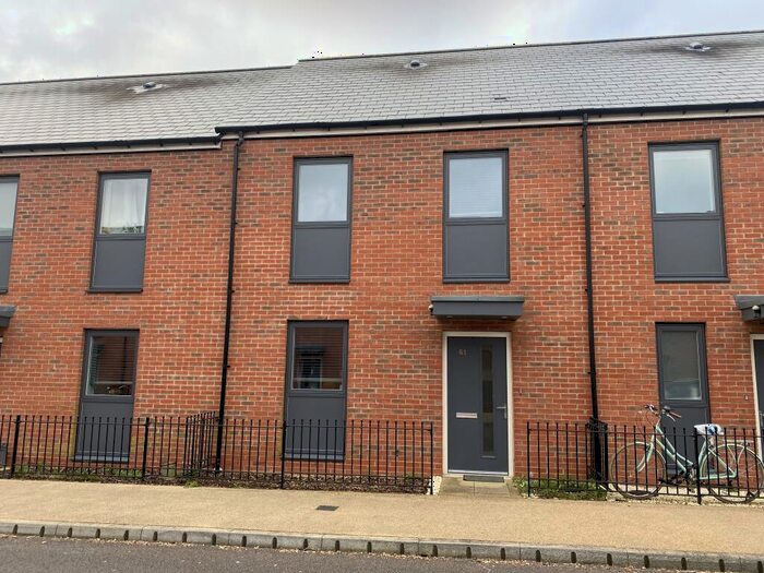 2 Bedroom House To Rent In Charlotte Avenue, Bicester, OX27