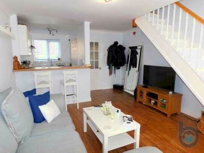 2 Bedroom End Of Terrace House To Rent In Fountains Place, PE6