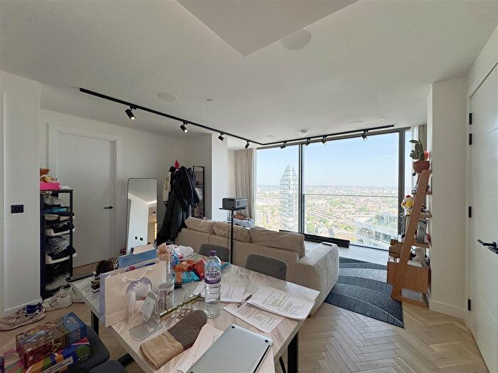 1 Bedroom Flat To Rent In Bollinder Place, London, EC1V