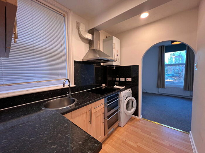 1 Bedroom Flat To Rent In Leyland Road, Southport, PR9