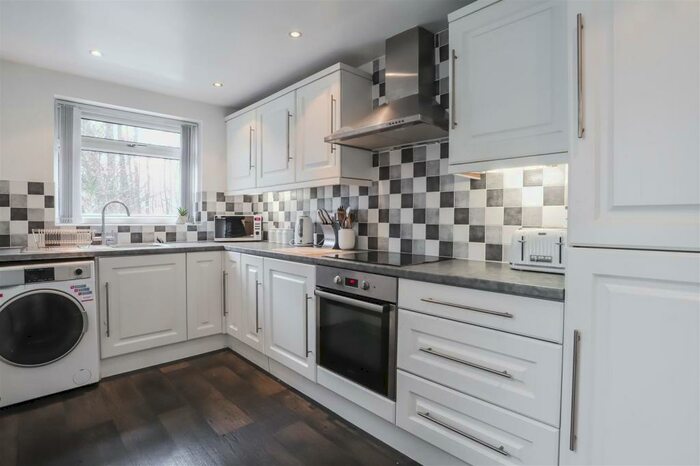 2 Bedroom Terraced House To Rent In Fields Road, Haslingden, Rossendale, BB4