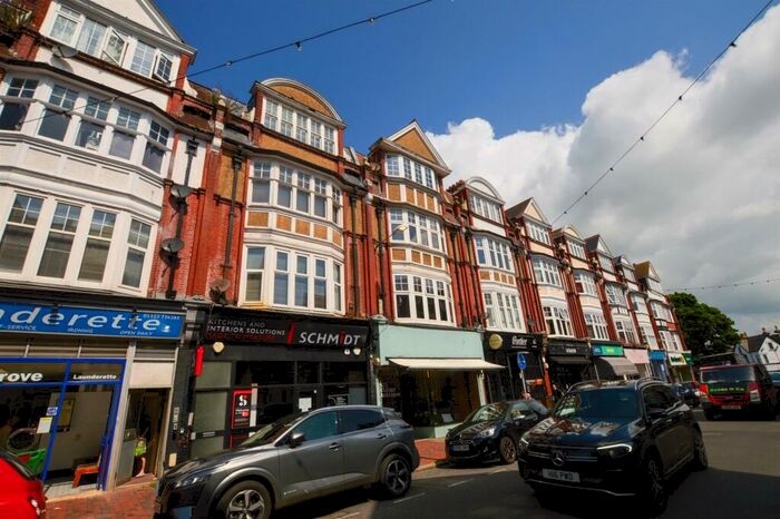 1 Bedroom Flat To Rent In Grove Road, Eastbourne, BN21