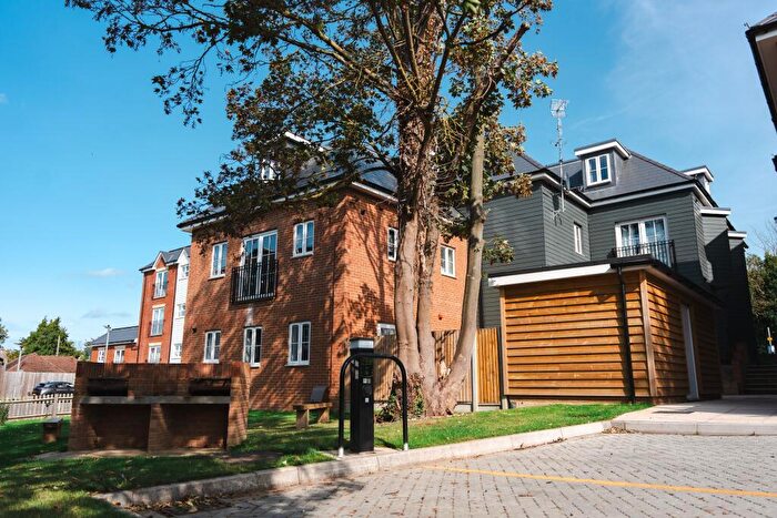 2 Bedroom Flat To Rent In Orb Way, Margate, CT9