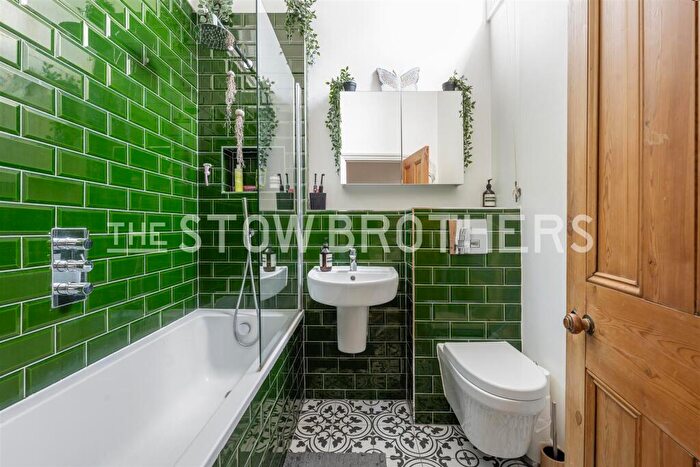 2 Bedroom Flat To Rent In Marlborough Road, South Woodford, E18