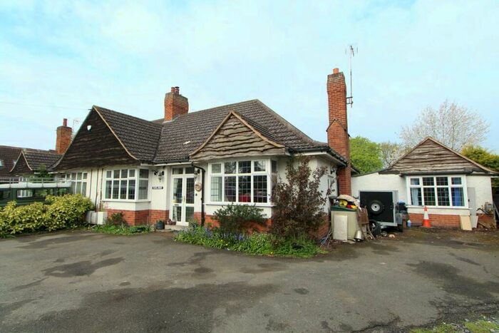 5 Bedroom Semi-Detached Bungalow For Sale In Ashby Lane, Bitteswell, LE17