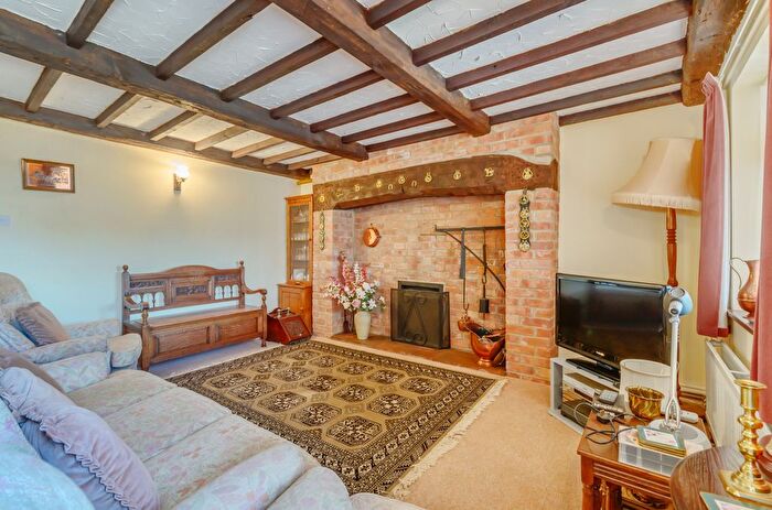 3 Bedroom Detached House For Sale In Withy Road, West Huntspill, Highbridge, Somerset, TA9