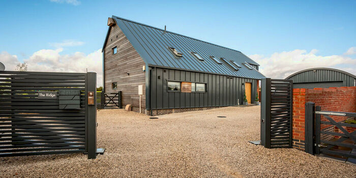 4 Bedroom Barn Conversion For Sale In Flagshaw Lane, Kirk Langley, DE6