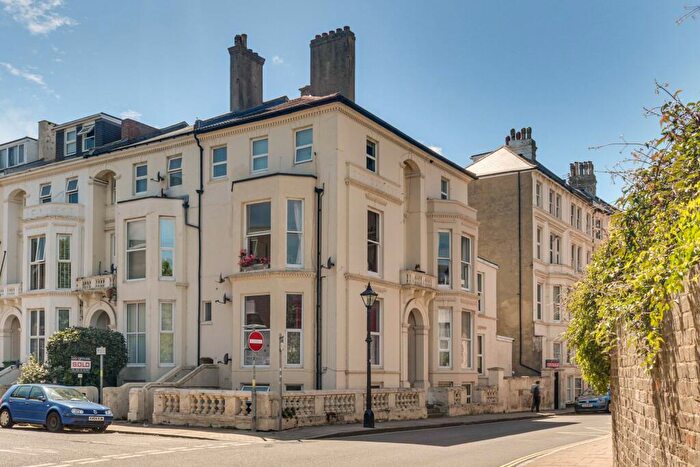 2 Bedroom Flat For Sale In Nightingale Road, Southsea, PO5