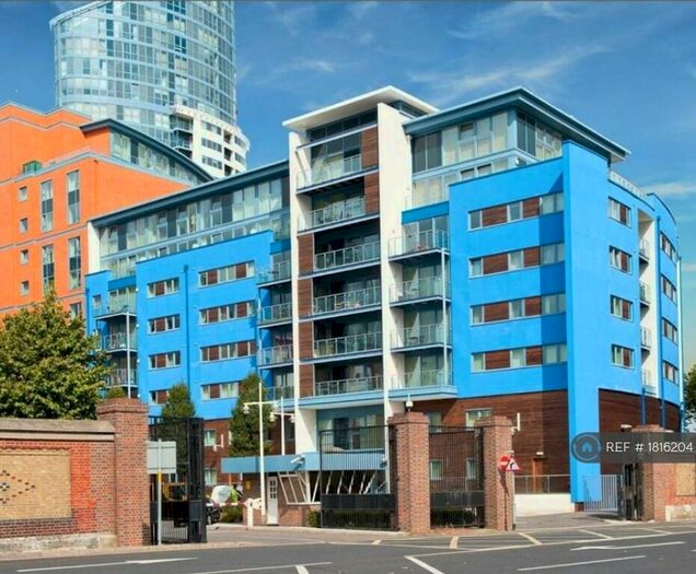1 Bedroom Flat To Rent In Blue Building, Portsmouth, PO1