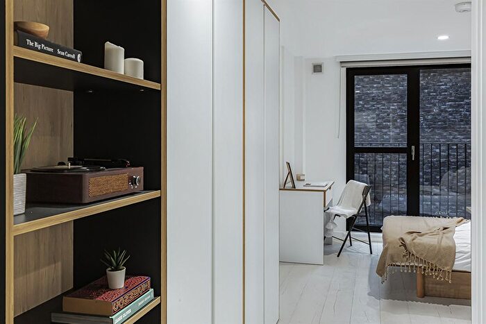 Studio To Rent In Node Limehouse, E14