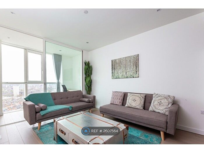 1 Bedroom Flat To Rent In Sky Gardens Vauxhall, London, SW8