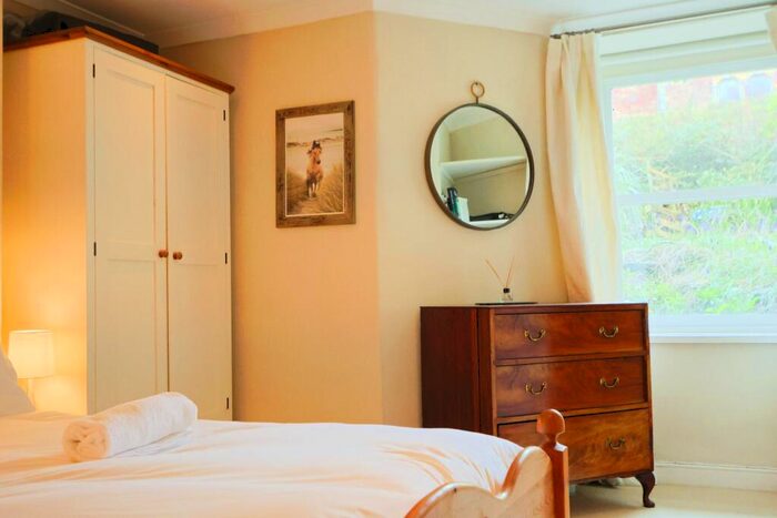 2 Bedroom Flat To Rent In Elliston Road, Bristol, BS6