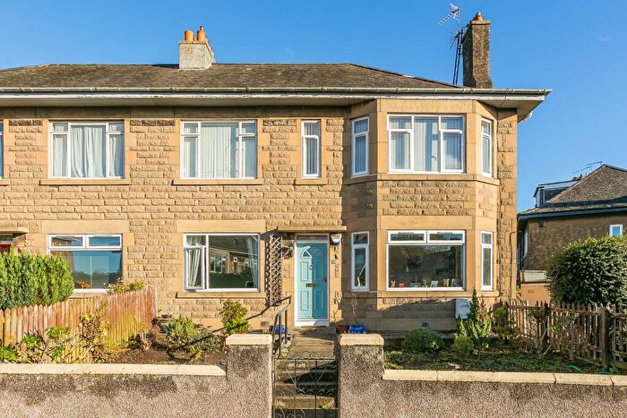 2 Bedroom Flat For Sale In Corbiehill Place, Edinburgh, EH4