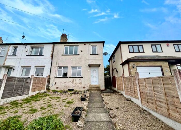 3 Bedroom House To Rent In Canada Crescent, Rawdon, Leeds, LS19
