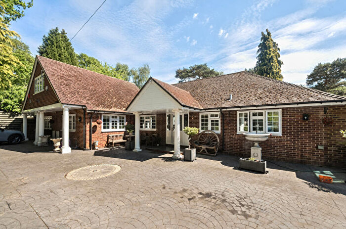 4 Bedroom Bungalow For Sale In Chertsey, Surrey, KT16