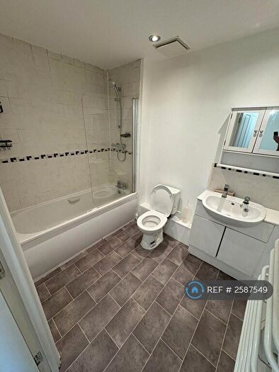 1 Bedroom Flat To Rent In King George Crescent, Wembley, HA0
