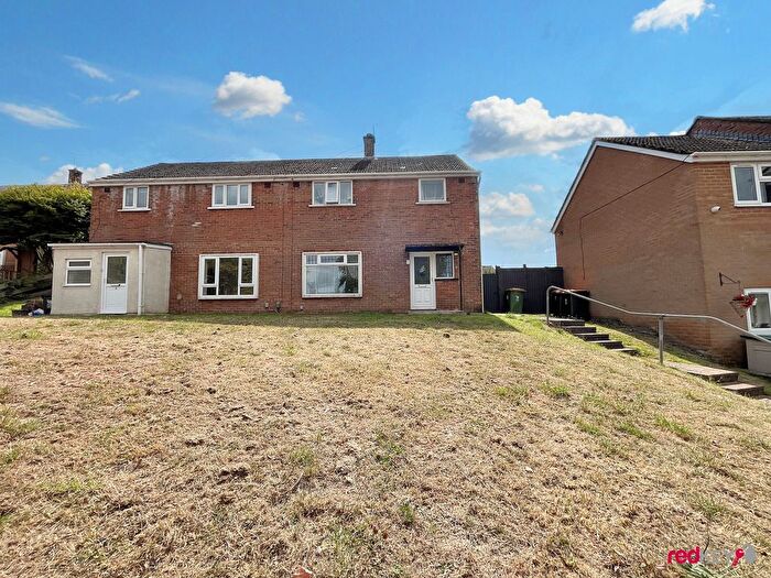 3 Bedroom Semi-Detached House To Rent In Gainsborough Drive, Newport, NP19