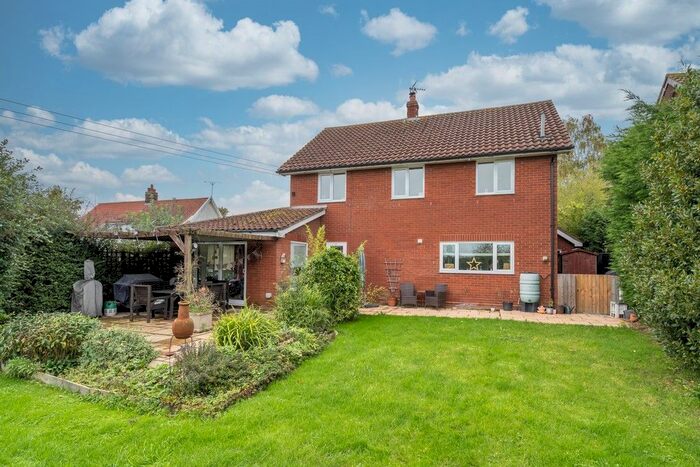 4 Bedroom Detached House For Sale In Ipswich Way, Pettaugh, Stowmarket, IP14