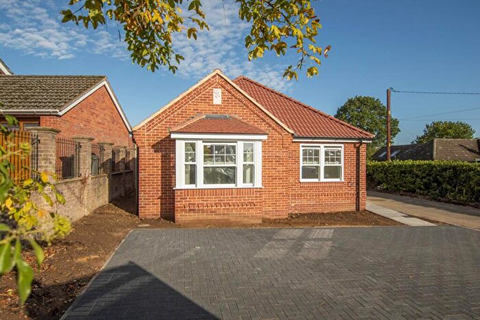 3 Bedroom Detached Bungalow For Sale In Saint Georges Drive, Brundall, NR13