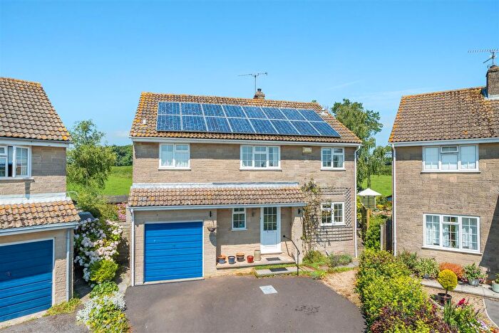 4 Bedroom Detached House For Sale In Vincents Close, Alweston, Sherborne, DT9