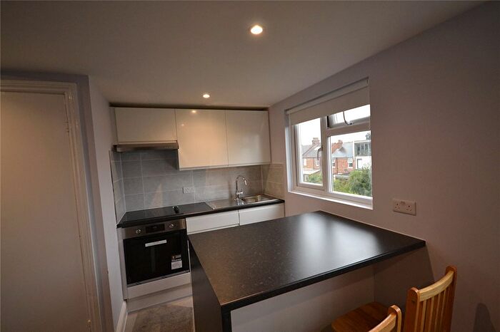 1 Bedroom Studio To Rent In Dewsbury Road, London, NW10