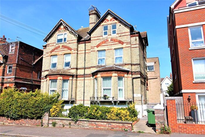 1 Bedroom Apartment To Rent In Christchurch Road, Folkestone, Kent, CT20