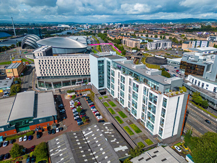 2 Bedroom Flat To Rent In / Stobcross Street, Finnieston, Glasgow, G3