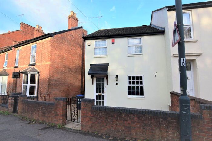 3 Bedroom Property To Rent In Tachbrook Road, Whitnash, Leamington Spa, CV31