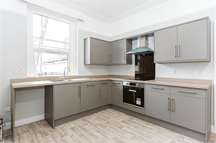 5 Bedroom Maisonette To Rent In Henleaze Road, Henleaze, Bristol, BS9
