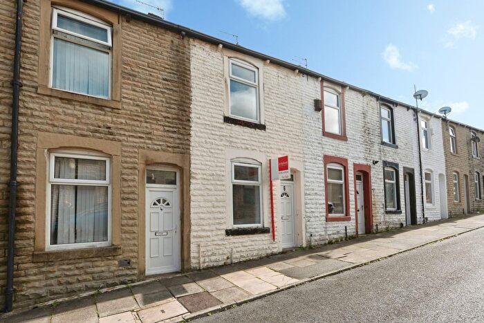 2 Bedroom Terraced House For Sale In Parkinson Street, Burnley, Lancashire, BB11