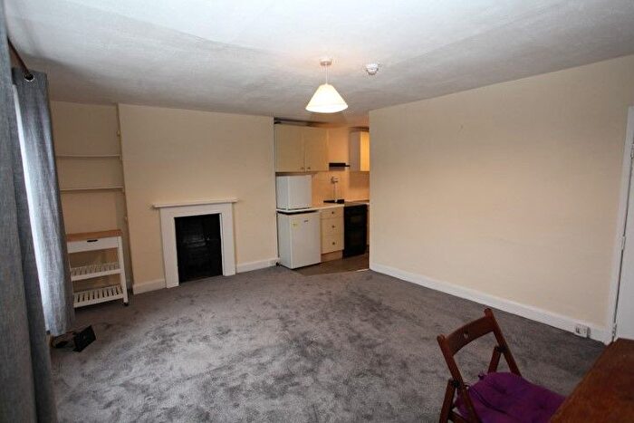 1 Bedroom Flat To Rent In St. Michaels Hill, Bristol, BS2