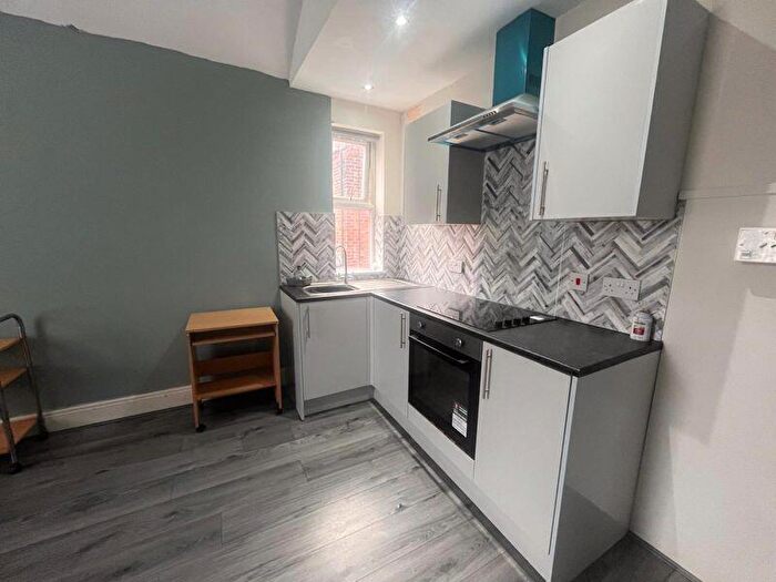 1 Bedroom Flat To Rent In Oxford Avenue, Bootle, L20