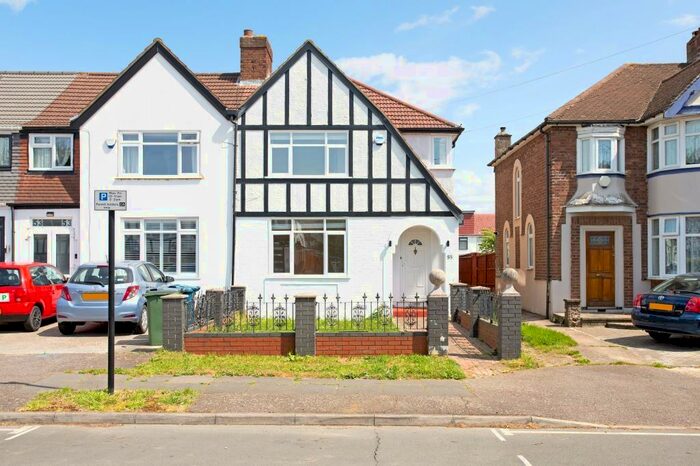 3 Bedroom House To Rent In Sancroft Road Harrow, HA3
