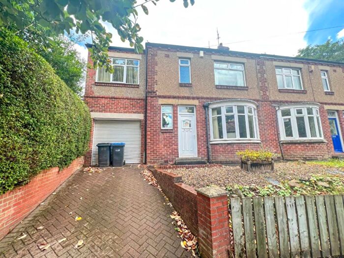 5 Bedroom Semi-Detached House For Sale In Whinney Hill, Durham City, Durham, DH1