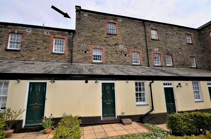 2 Bedroom Property For Sale In Chy Hwel, Truro, TR1