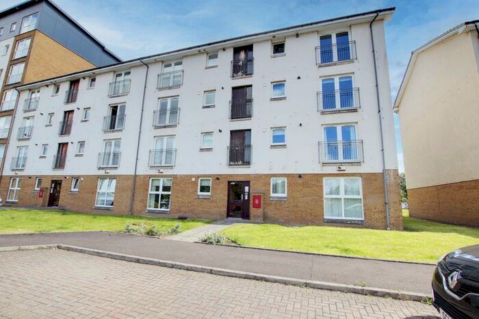 2 Bedroom Flat To Rent In Silverbanks Court, Glasgow, G72