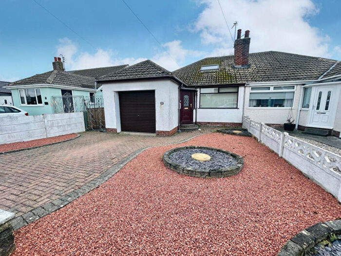 2 Bedroom Bungalow For Sale In Coniston Avenue, Knott End On Sea, FY6