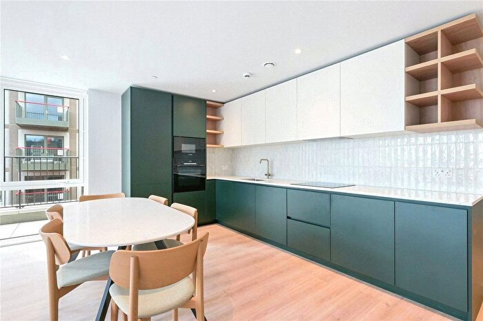 3 Bedroom Flat To Rent In The Maple, Ribbon Lane, London, NW2