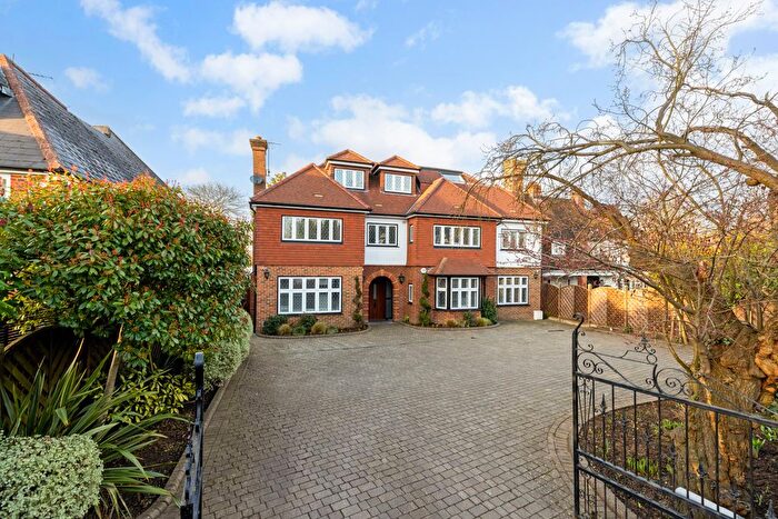 6 Bedroom Detached House For Sale In The Crescent, Belmont, Sutton, Surrey, SM2