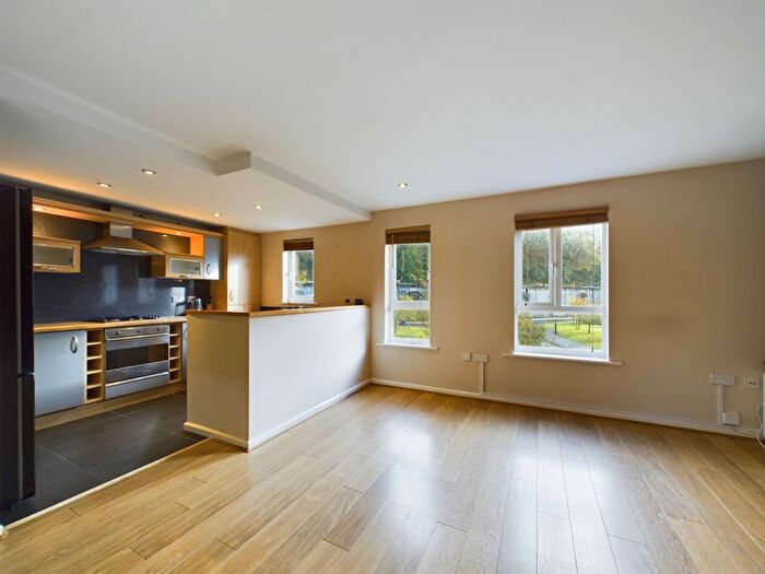 2 Bedroom Flat To Rent In Ellerman Road, City Centre, Liverpool, L3