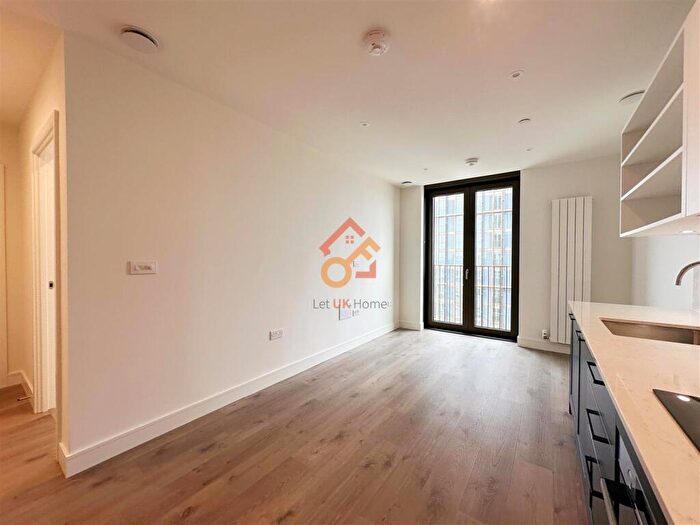 1 Bedroom Flat To Rent In Menara Point, Affinity View, London, E16