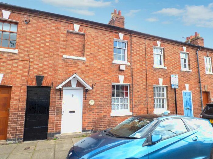 2 Bedroom Terraced House To Rent In Shakespeare Street, Stratford Upon Avon, CV37