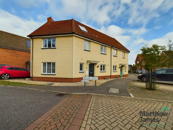 3 Bedroom Semi-Detached House To Rent In Jackdaw Drive, Stanway, Colchester, CO3