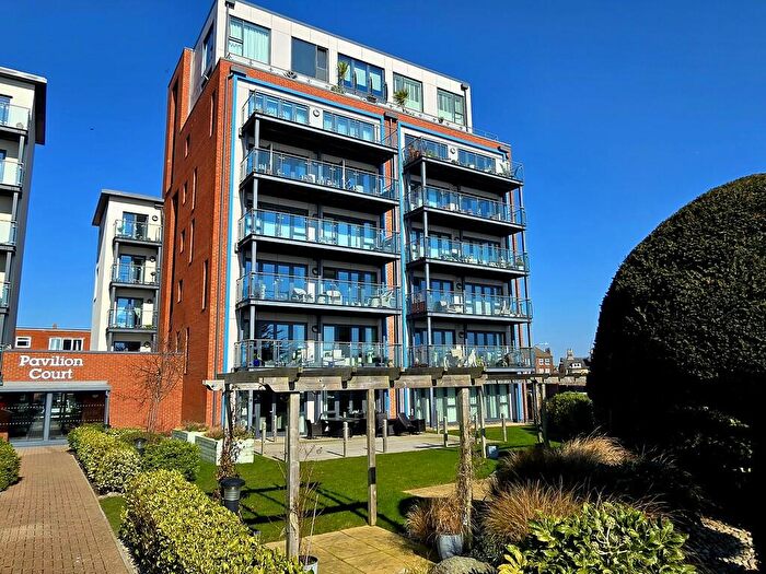 1 Bedroom Apartment For Sale In Pavilion Court, Felixstowe, IP11